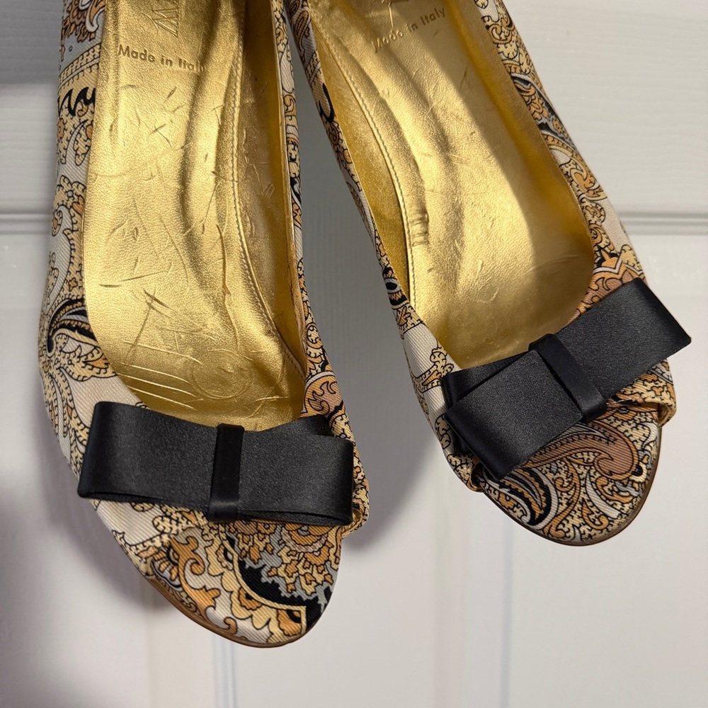 J. Crew Paisley Brocade Printed Heels w Bow 9 - Picture 3 of 5